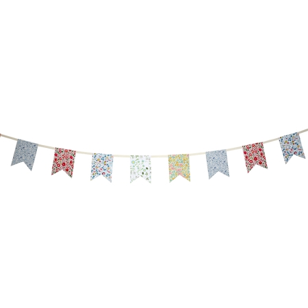Liberty-guirlande-rouge Liberty-guirlande-rouge