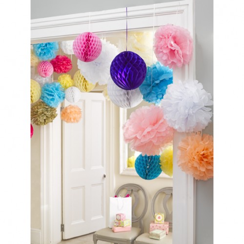 Pompom-honeycomb-decoration-anniversaire